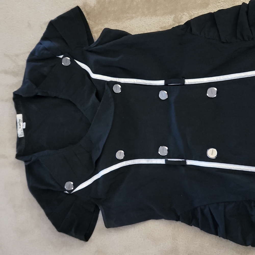 Entry Dress - Picture 2 of 3